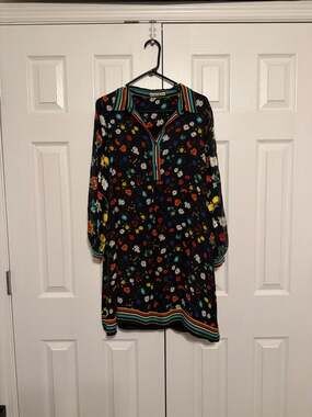 Alice + Olivia Lalita Collared Blouson Sleeve Mini Dress in Botanical Ditsy